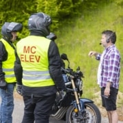 Elever får instrukser
